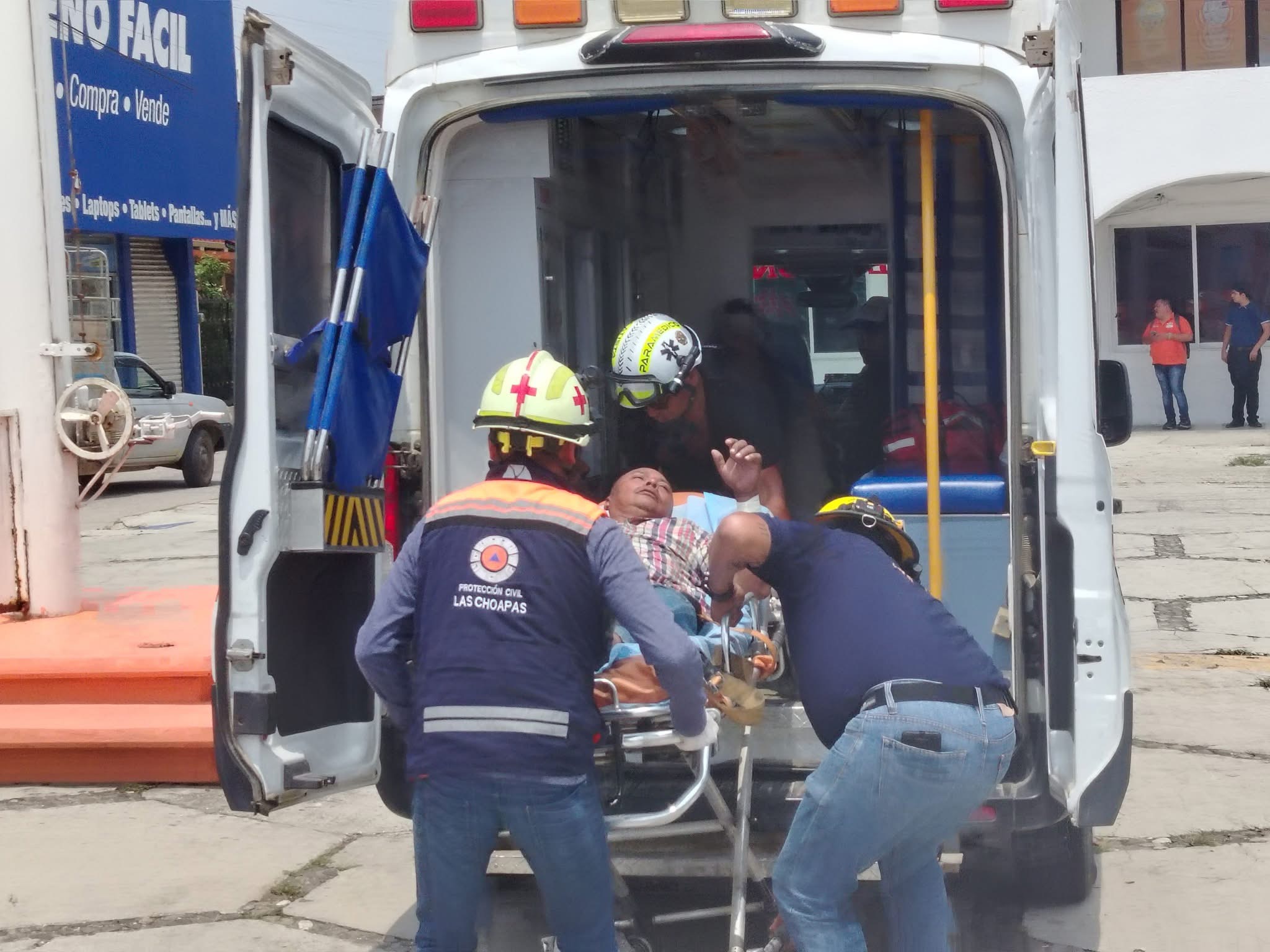 Mordedura de nauyaca moviliza traslado urgente; campesino logra estabilizarse en hospital